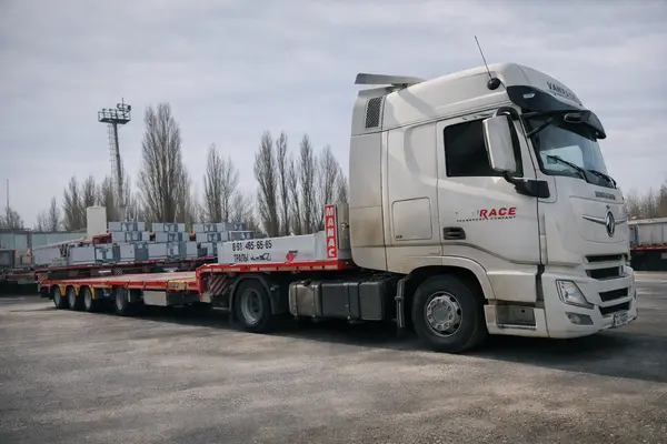 Перевозка негабаритных и тяжеловесных грузов из Перми